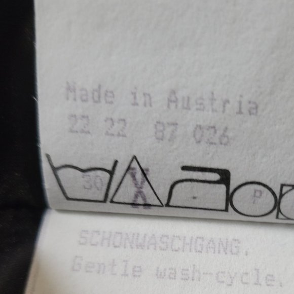 Sportalm (Made in Austria) - Ski Jacket/Active Leisure - Size 38 = Small/Medium - Picture 11 of 11